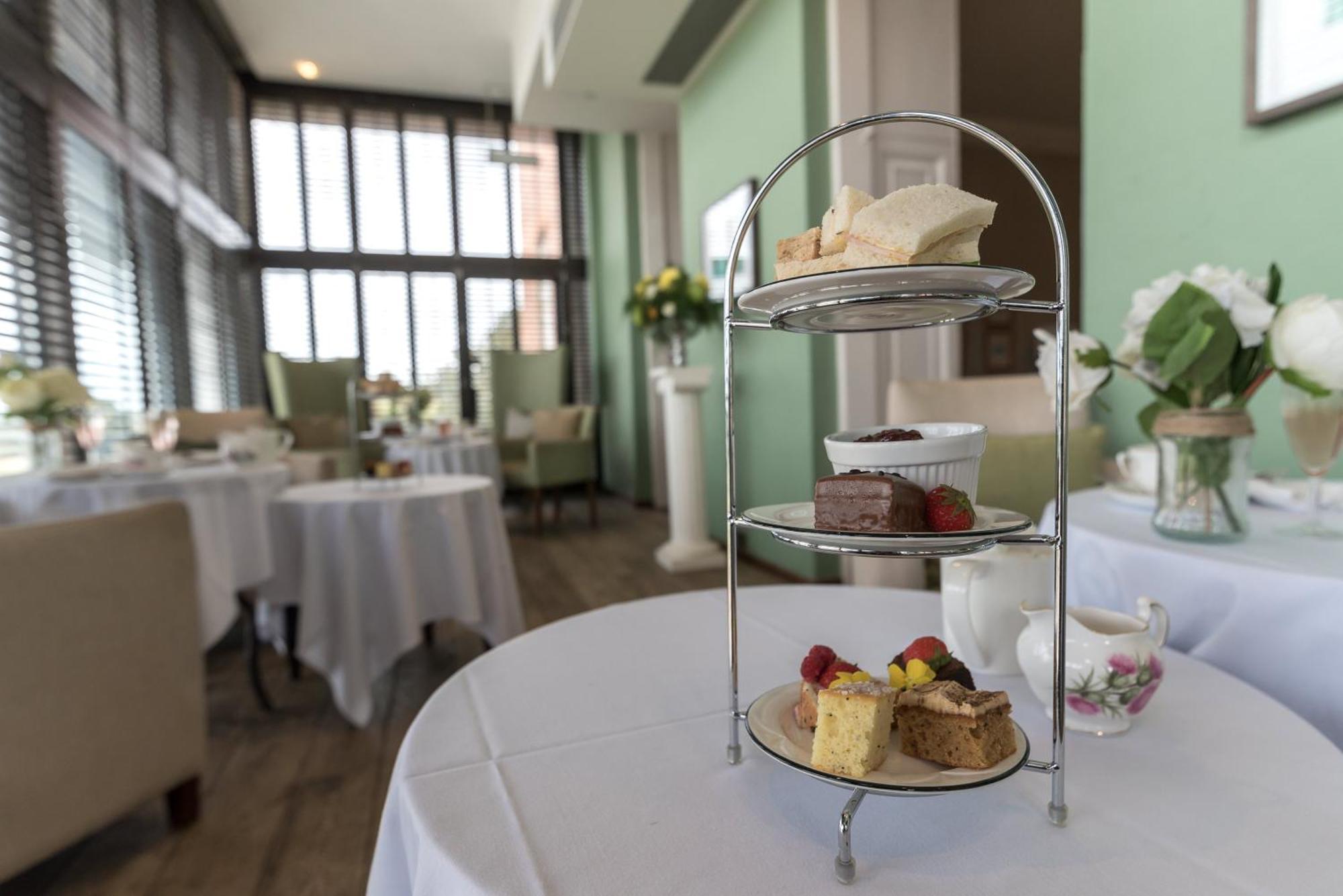 Highfield Park Hotel Hook  Luaran gambar