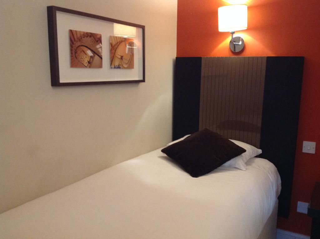Highfield Park Hotel Hook  Luaran gambar