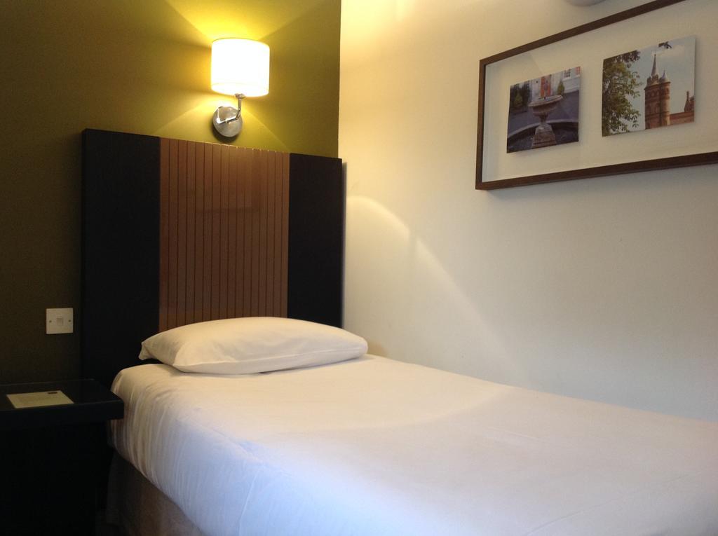 Highfield Park Hotel Hook  Luaran gambar