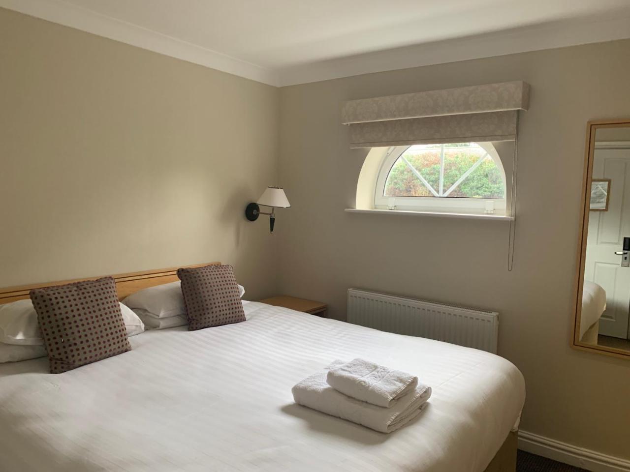 Highfield Park Hotel Hook  Luaran gambar